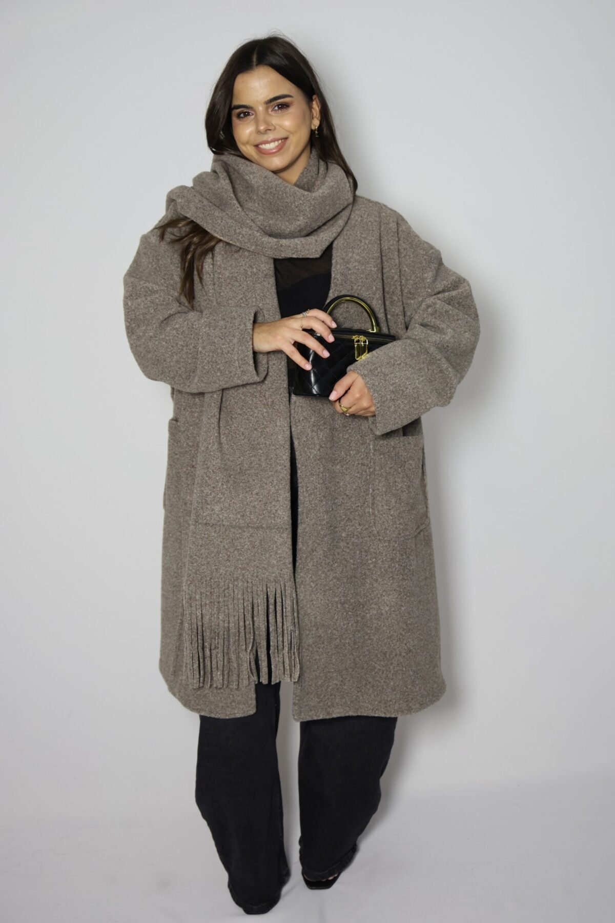 CASACO FAZENDA COM CACHECOL TAUPE