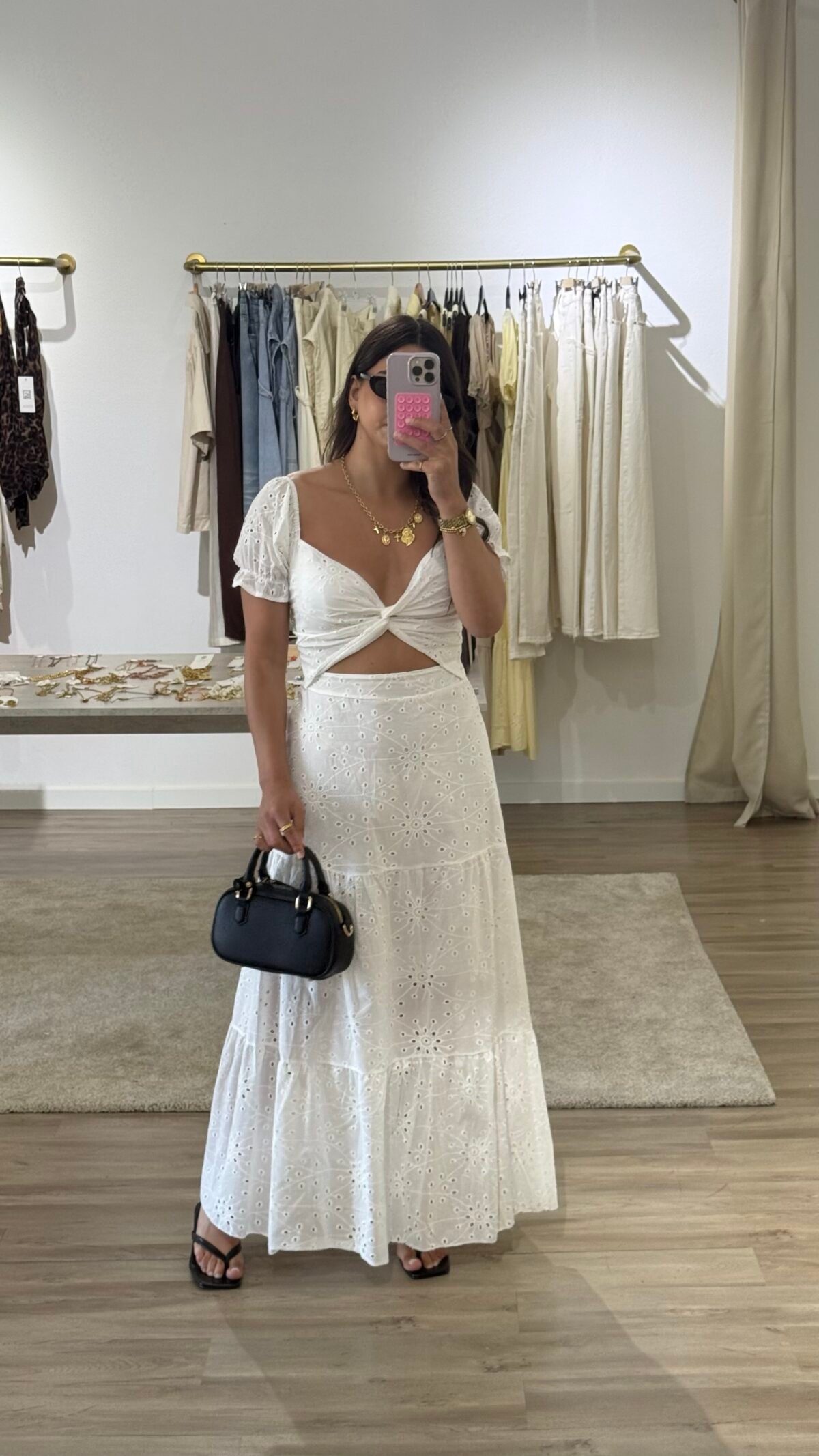 Vestido bordado inglês